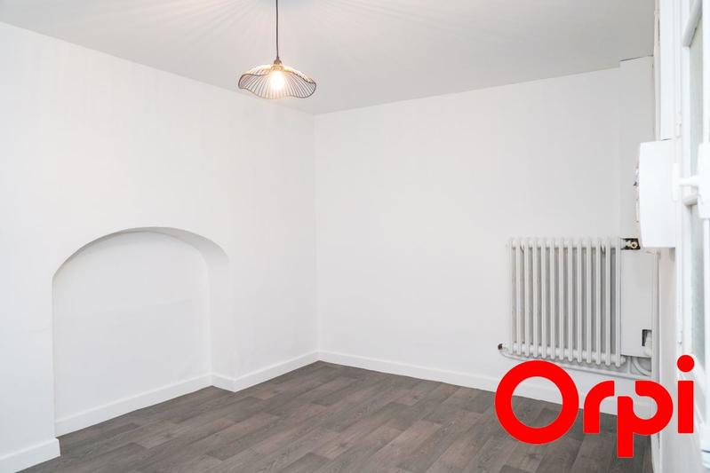 Maison - 275 m² - 7 pièces