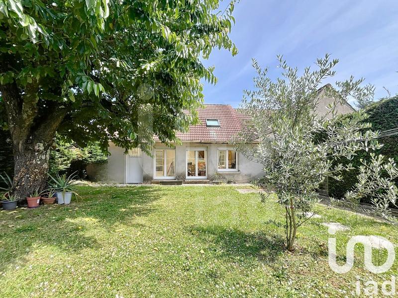 Maison - 135 m² - 7 pièces