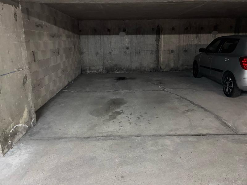 Parking / Garage - 22 m²