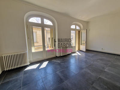 Appartement - 74 m² - 3 pièces