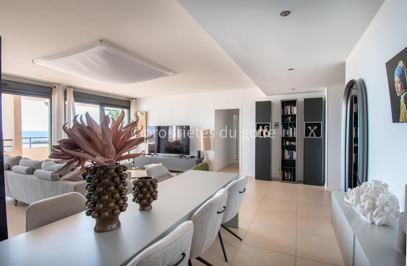 Appartement - 143 m² - 5 pièces