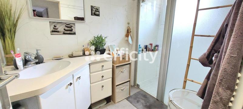 Villa - 180 m² - 7 pièces