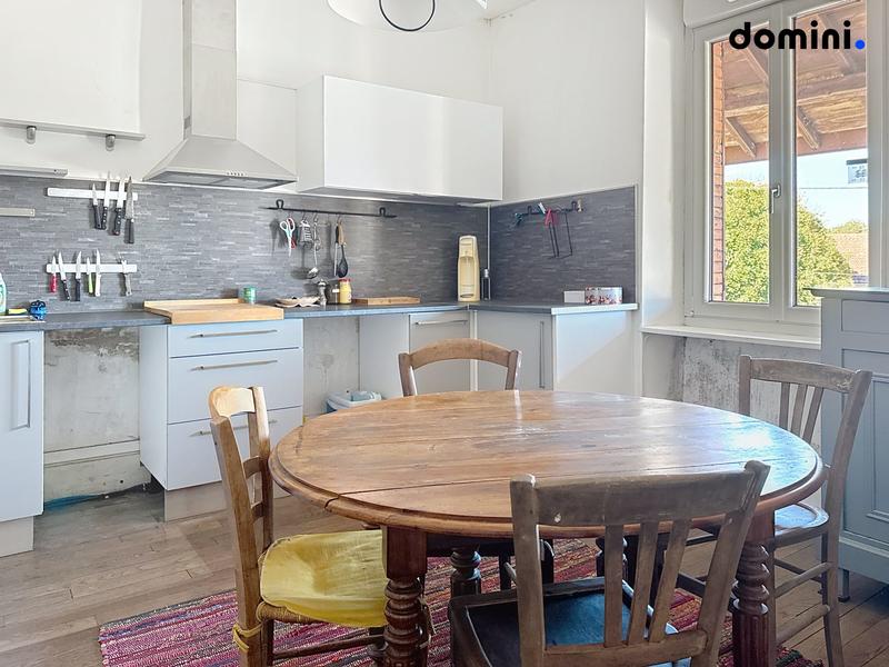 Maison ancienne - 180 m² - 9 pièces