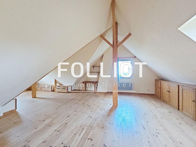 Maison - 137 m² - 6 pièces