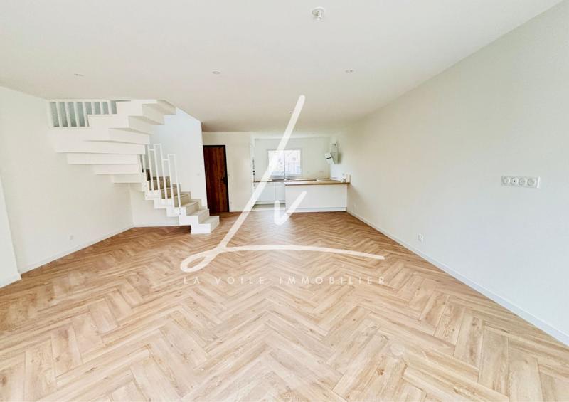 Maison contemporaine - 125 m² - 5 pièces