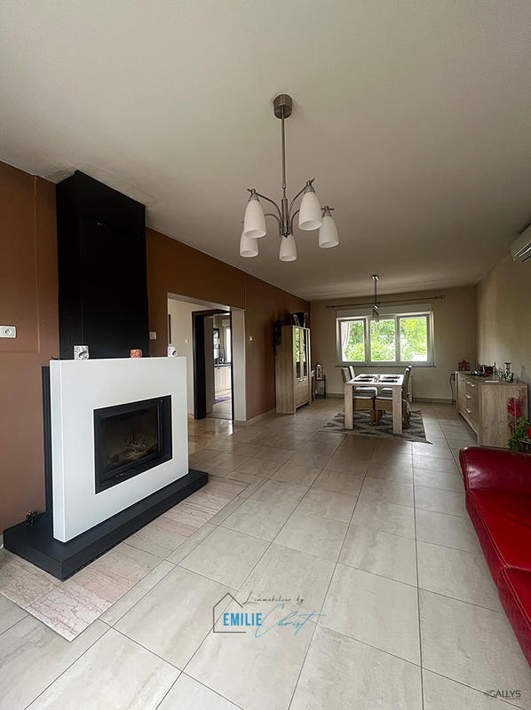 Maison - 110 m² - 5 pièces