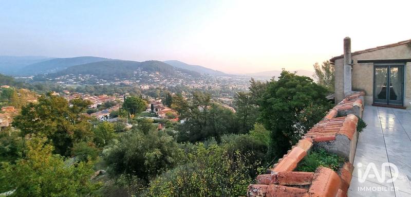 Maison - 180 m² - 4 pièces