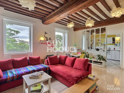 Appartement - 90 m² - 3 pièces