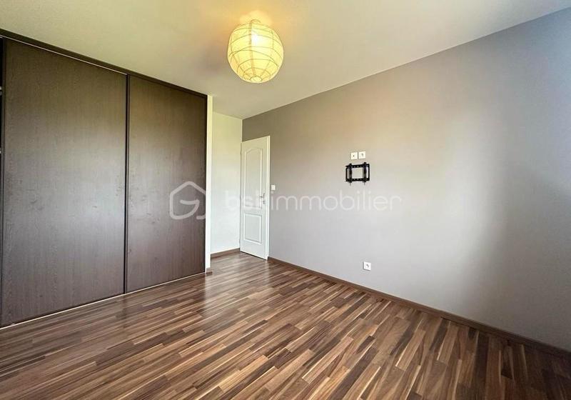 Maison - 93 m² - 4 pièces