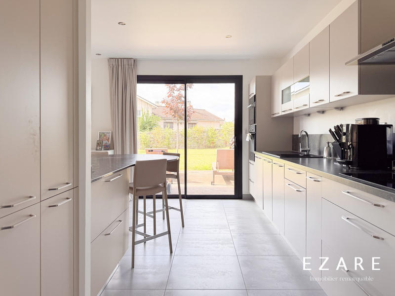 Maison - 130 m² - 5 pièces