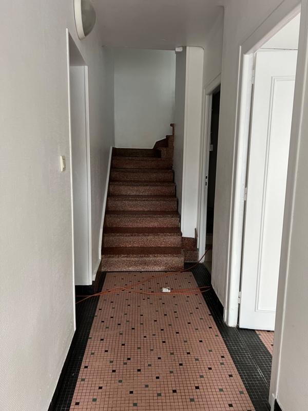 Maison - 144 m² - 8 pièces