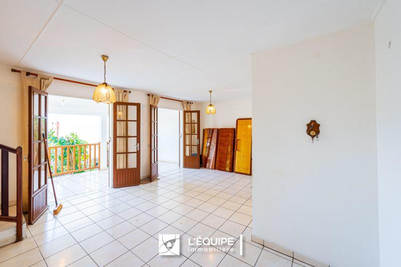 Villa - 94 m² - 5 pièces