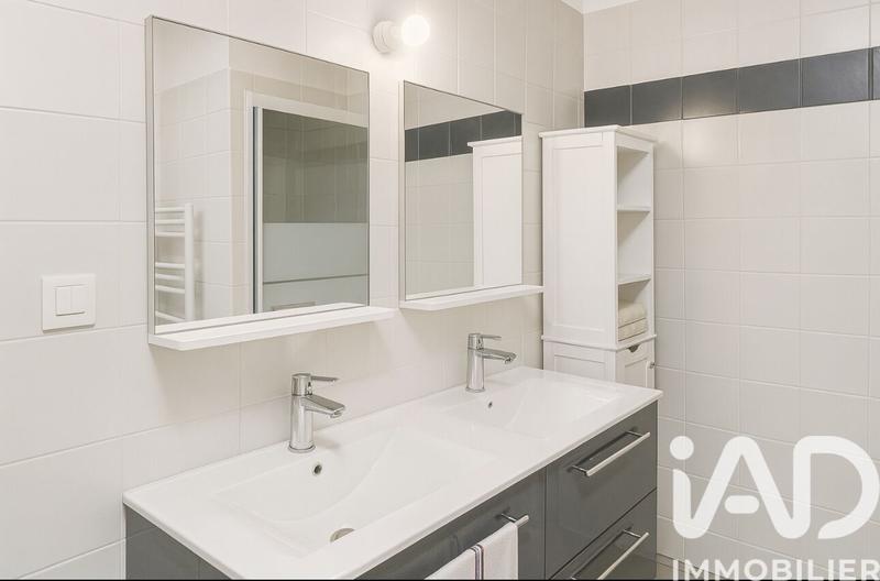 Maison - 98 m² - 4 pièces