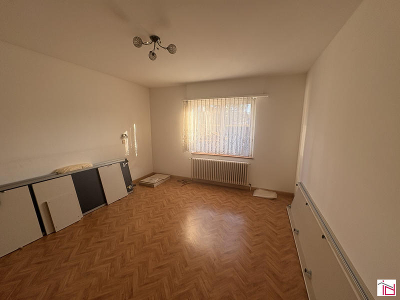 Maison - 185 m² - 6 pièces