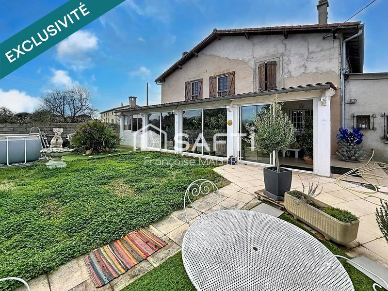 Maison - 181 m² - 6 pièces