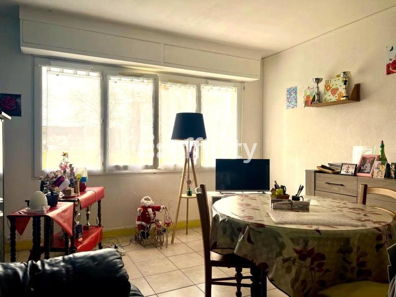 Appartement - 61 m² - 3 pièces