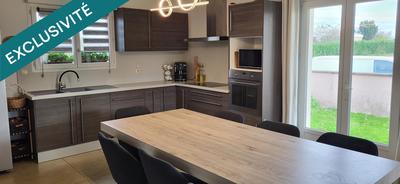 Maison - 140 m² - 5 pièces