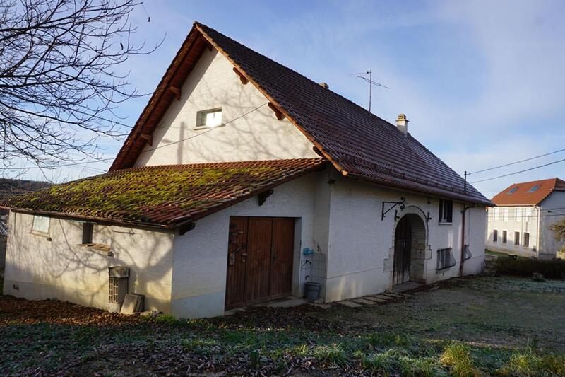 Maison - 157 m² - 10 pièces