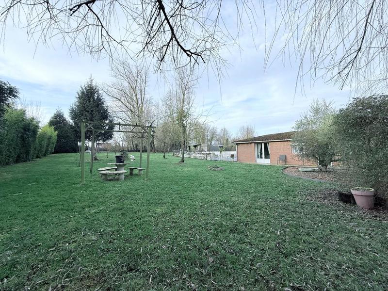 Maison - 177 m² - 4 pièces