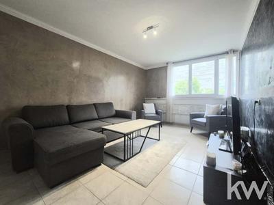 Appartement - 65 m² - 4 pièces