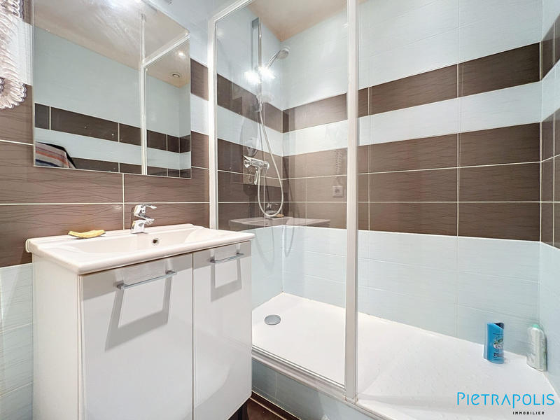 Maison ancienne - 247 m² - 13 pièces