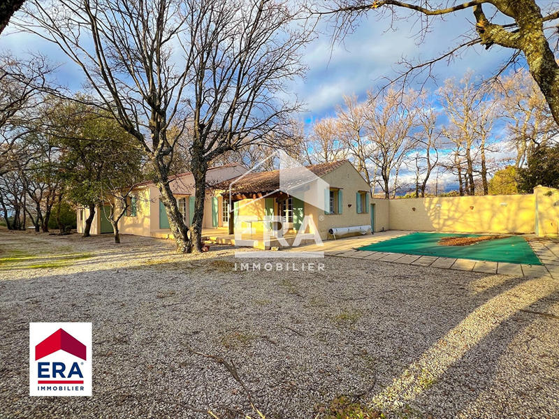 Maison - 142 m² - 8 pièces