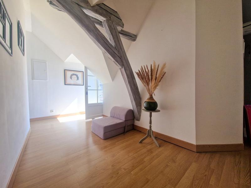 Maison - 167 m² - 6 pièces