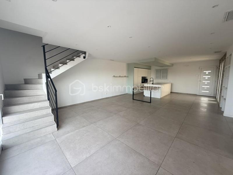 Villa - 109 m² - 4 pièces