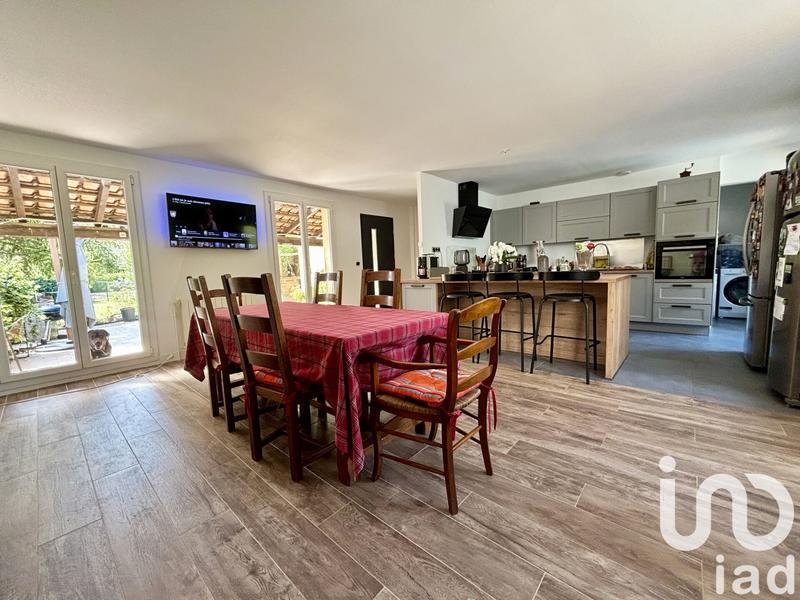 Maison - 165 m² - 6 pièces