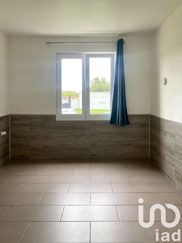 Maison - 250 m² - 11 pièces