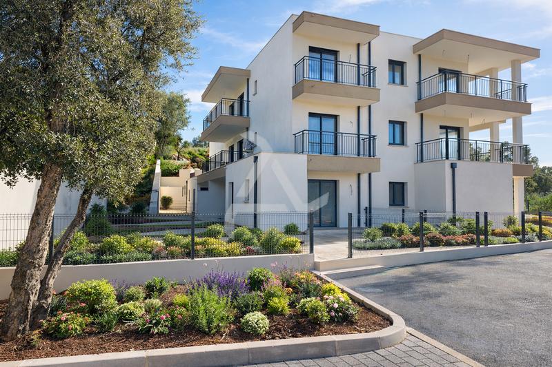 Appartement - 87 m² - 4 pièces