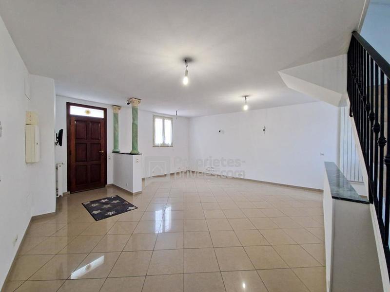 Maison - 96 m² - 5 pièces