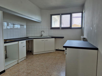 Appartement - 95 m² - 4 pièces