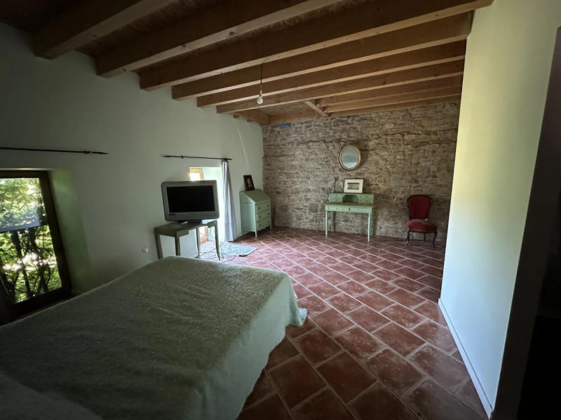 Appartement - 100 m² - 4 pièces