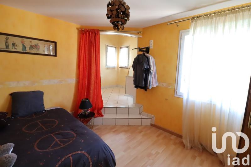 Maison - 242 m² - 6 pièces