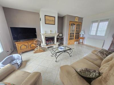 Pavillon - 217 m² - 7 pièces