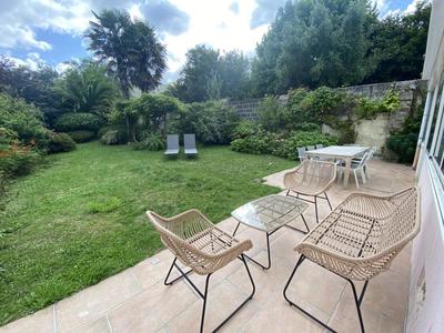 Maison - 160 m² - 5 pièces