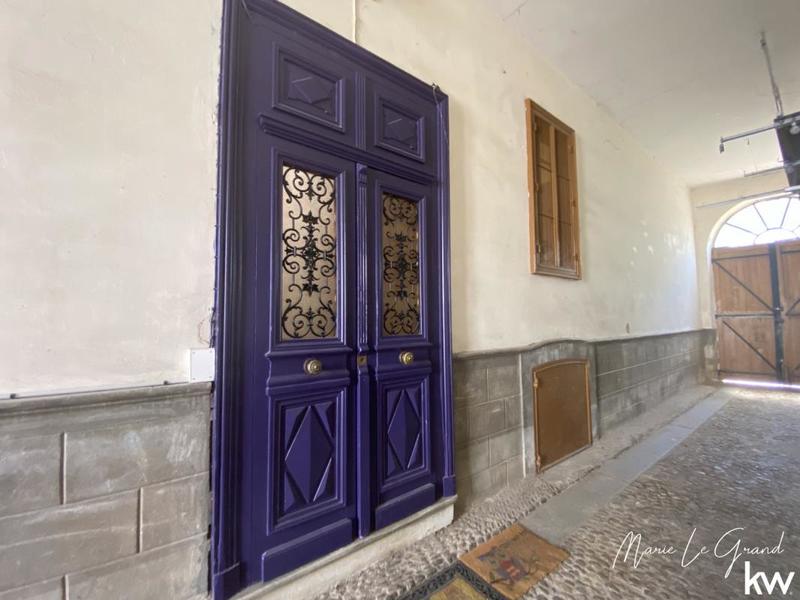 Maison - 184 m² - 7 pièces