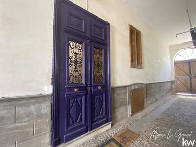 Maison - 184 m² - 7 pièces