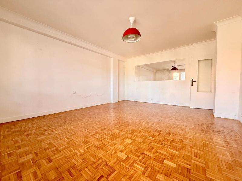 Appartement - 94 m² - 4 pièces