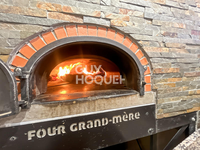 Local d'activités - 58 m² - 8 pièces