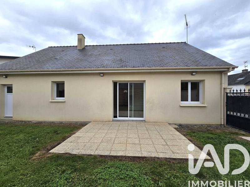 Maison - 94 m² - 5 pièces