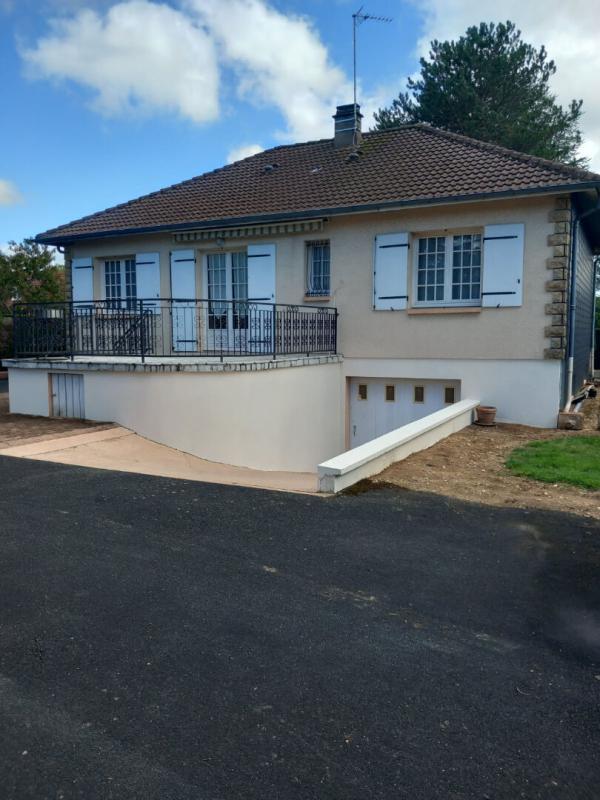 Maison - 94 m² - 5 pièces