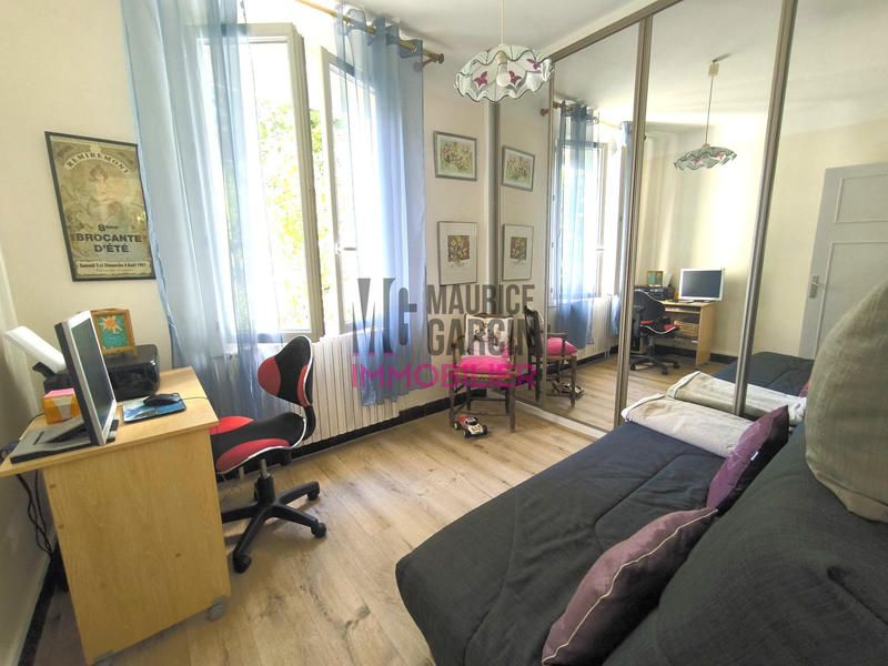 Maison - 111 m² - 6 pièces