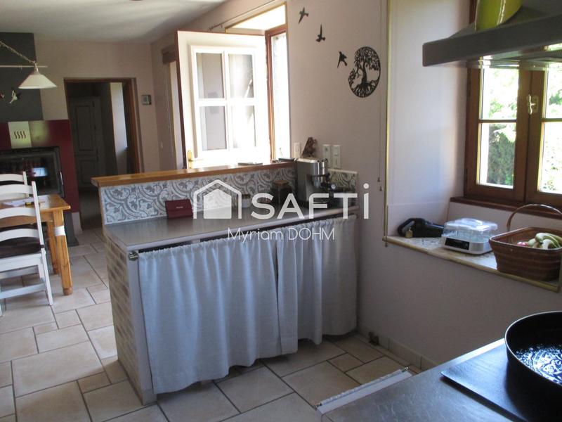 Maison - 90 m² - 5 pièces