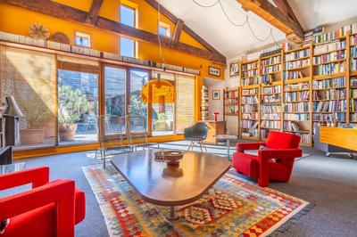 Maison - 210 m² - 7 pièces