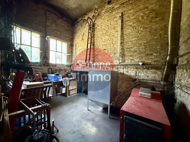 Maison - 205 m² - 8 pièces