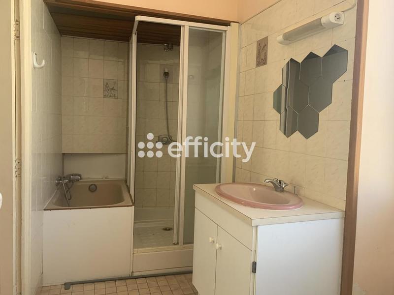 Maison - 121 m² - 5 pièces