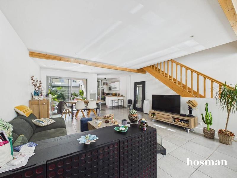 Maison - 100 m² - 5 pièces