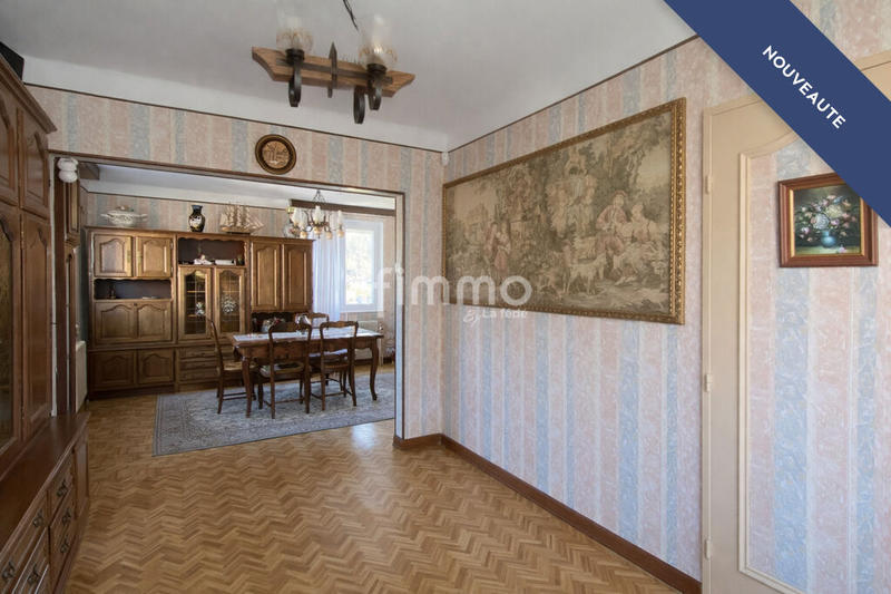 Maison - 92 m² - 5 pièces